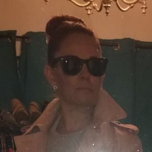 Meet your Posher, Rebecca